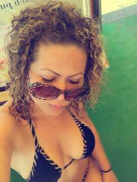 Foto pública de adelita