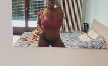 Public Photo of Blugirl9